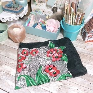 Vintage Women’s Floral Wrap Scarf Black Green & Red Accessory Holiday Christmas